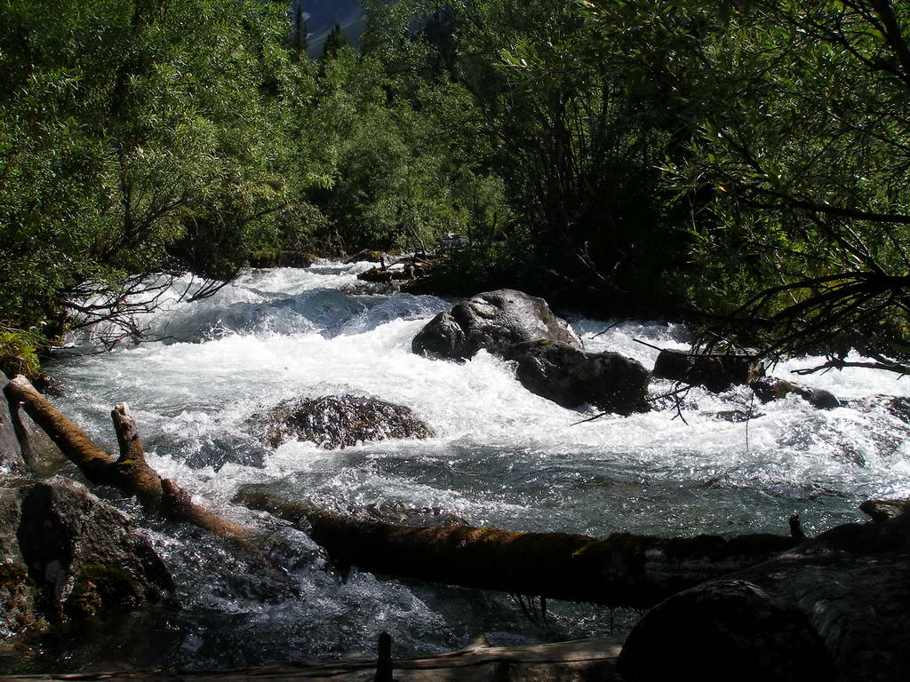 �����-���