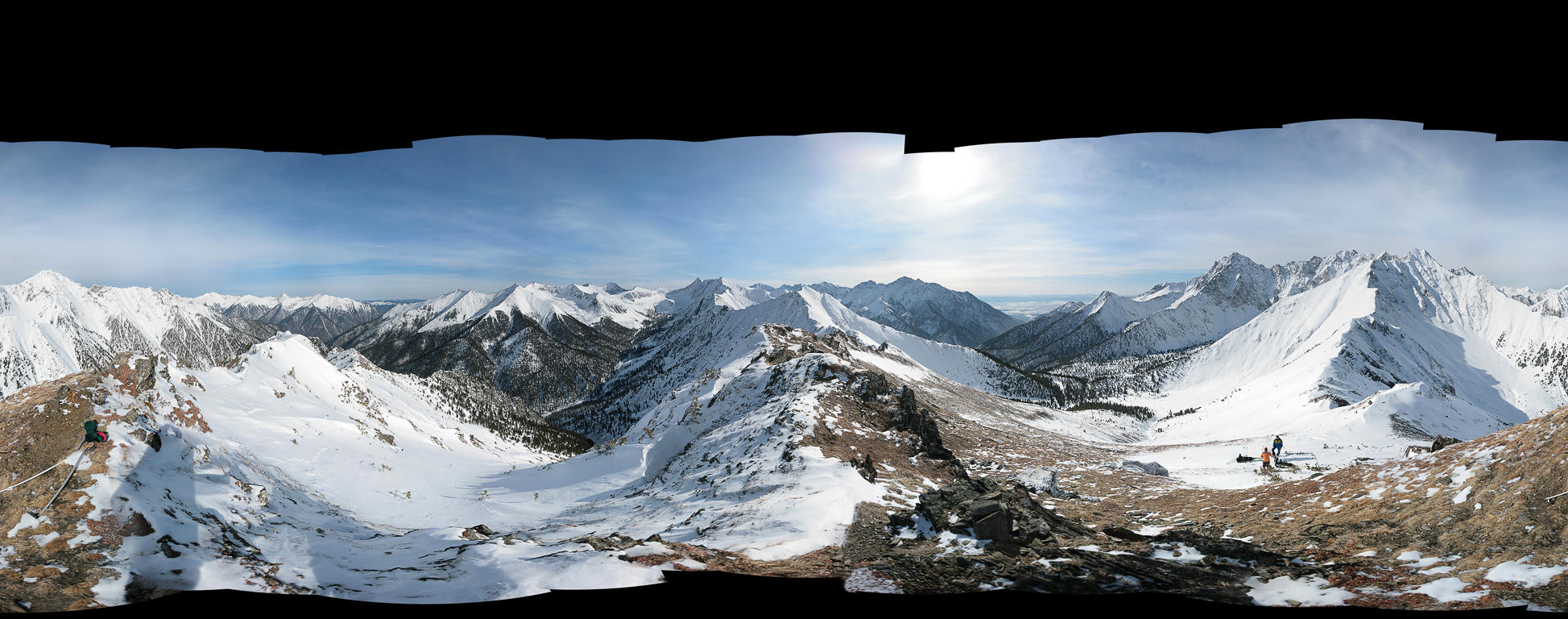 Круговая панорама с вершины 2050,2 м восточнее Аршанского перевала