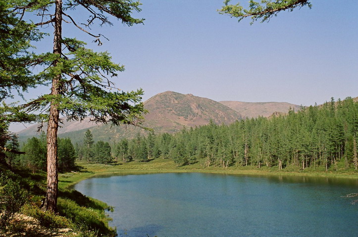 Озеро Изумрудное