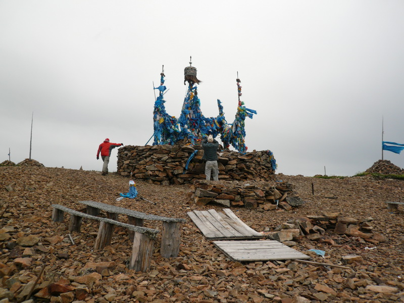 Похороненные ханы. Бурхан Халдун могила Чингисхана. Могила Чингисхана Монголия. Монголия Гробница Чингисхана. Курган Чингисхана Монголия.