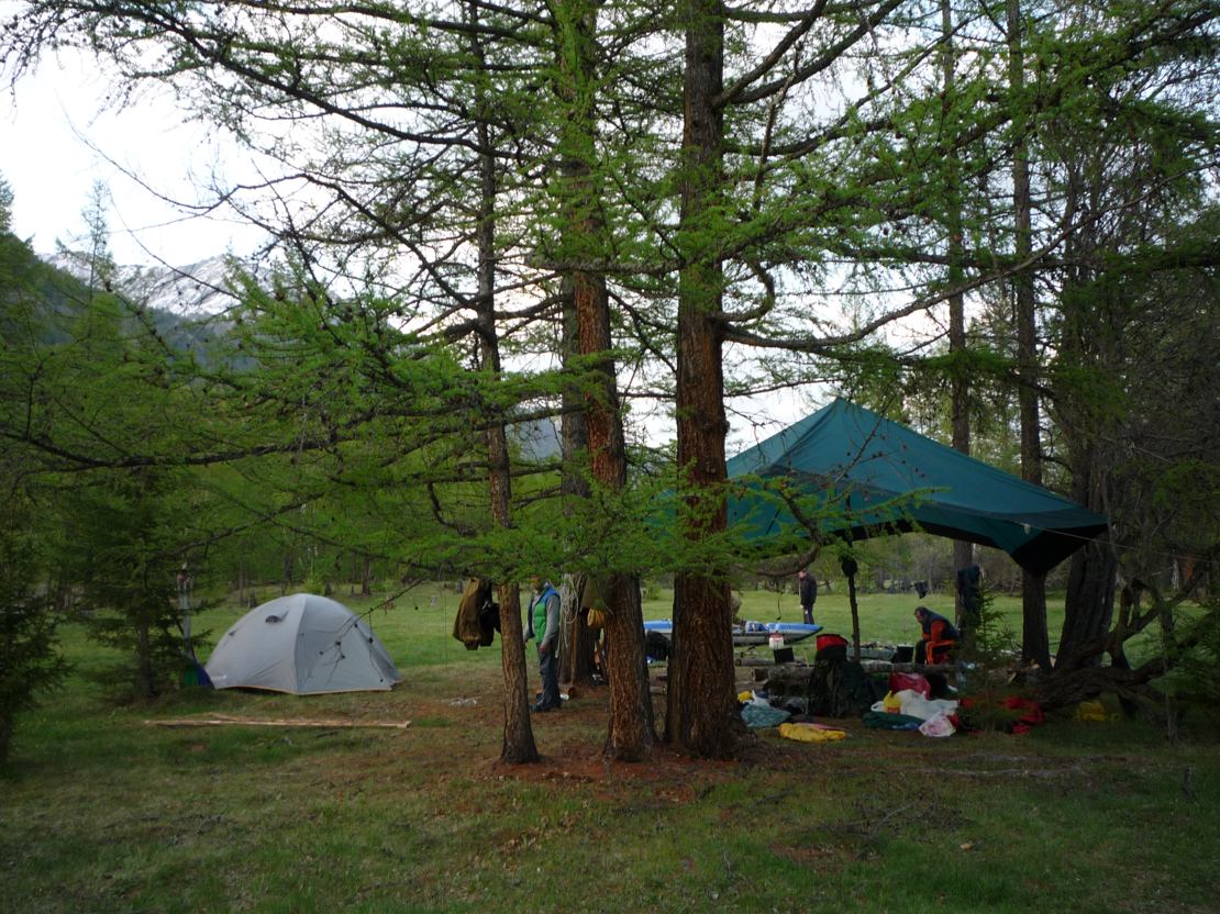 Вечерний лагерь у Хадаруса