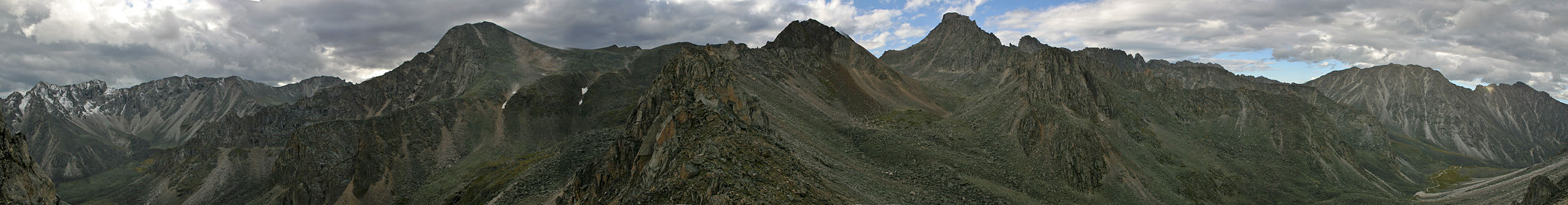 Панорама с Мойготского перевала