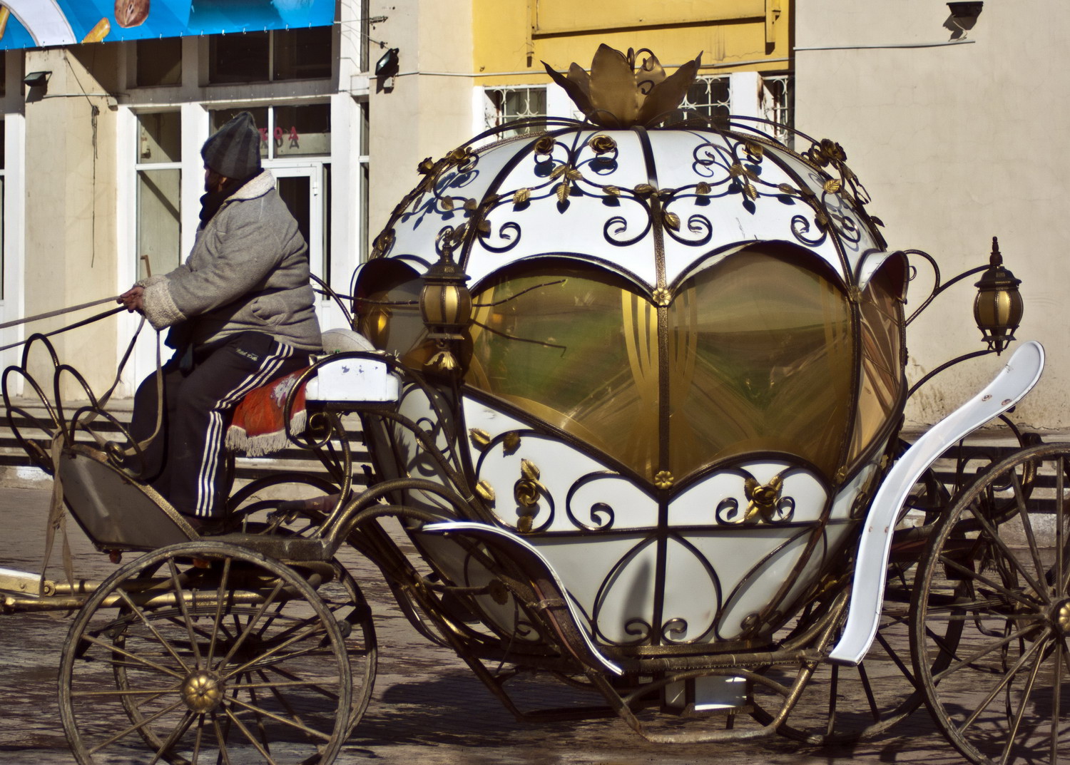 ����� ������������ � ������