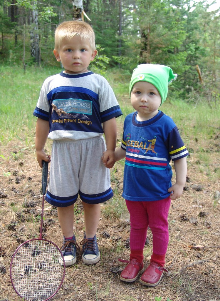 �������